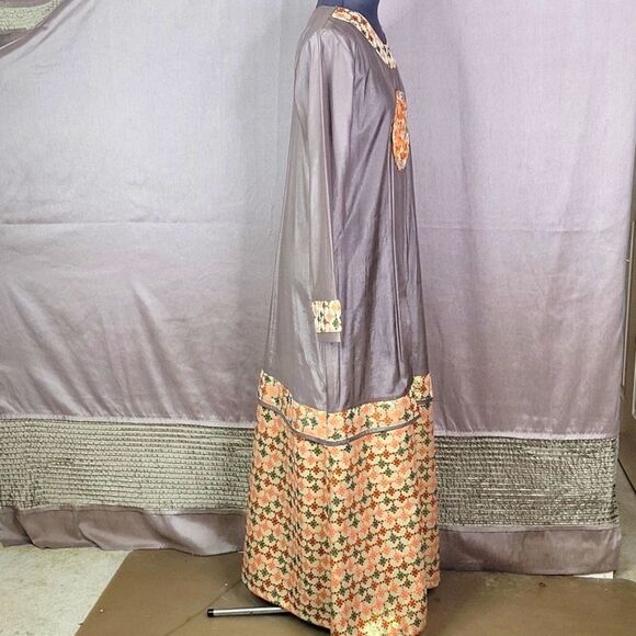 VINTAGE 1980'S Ethnic Hippie No Label Embroidered and Beaded Maxi Dress - Picture 7 of 10